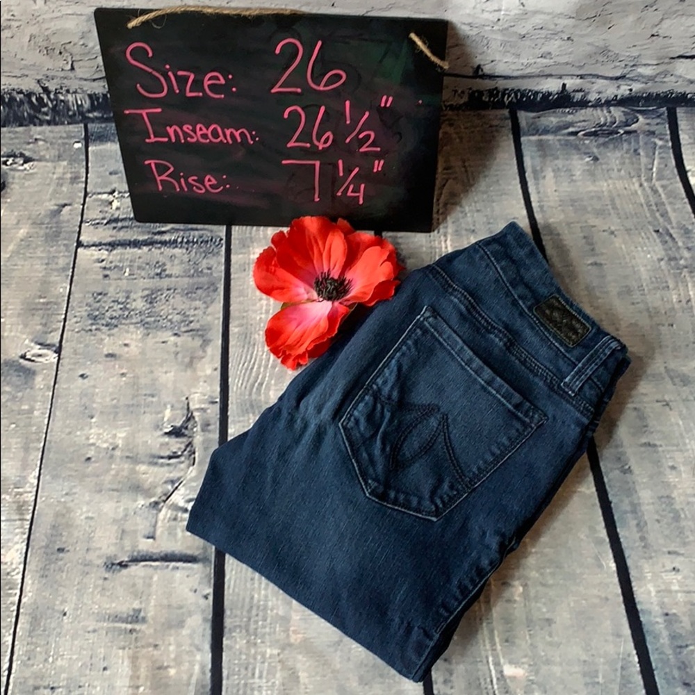Level 99 Lily Crop Jeans Size 26